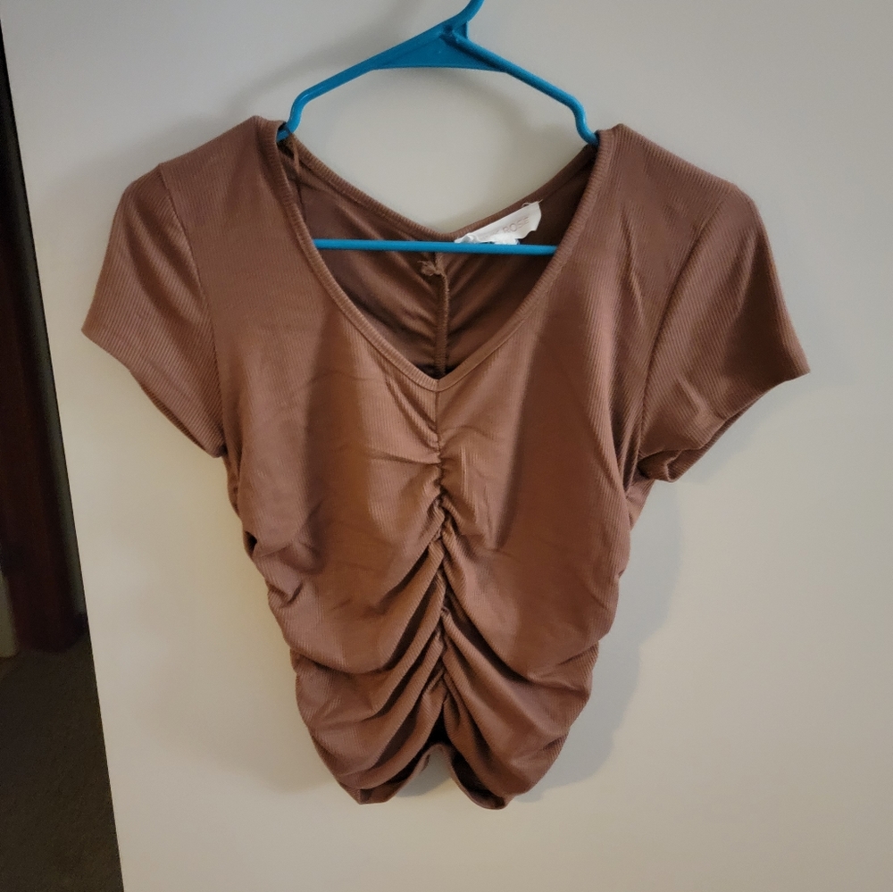 Adorable top by Pink Rose! Women's